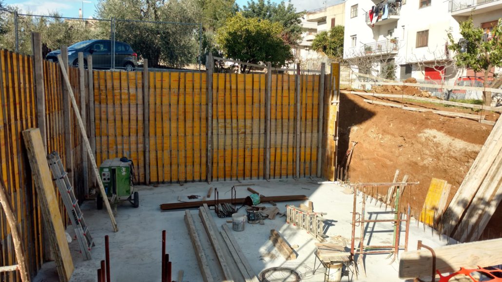 Demolizione e ricostruzione